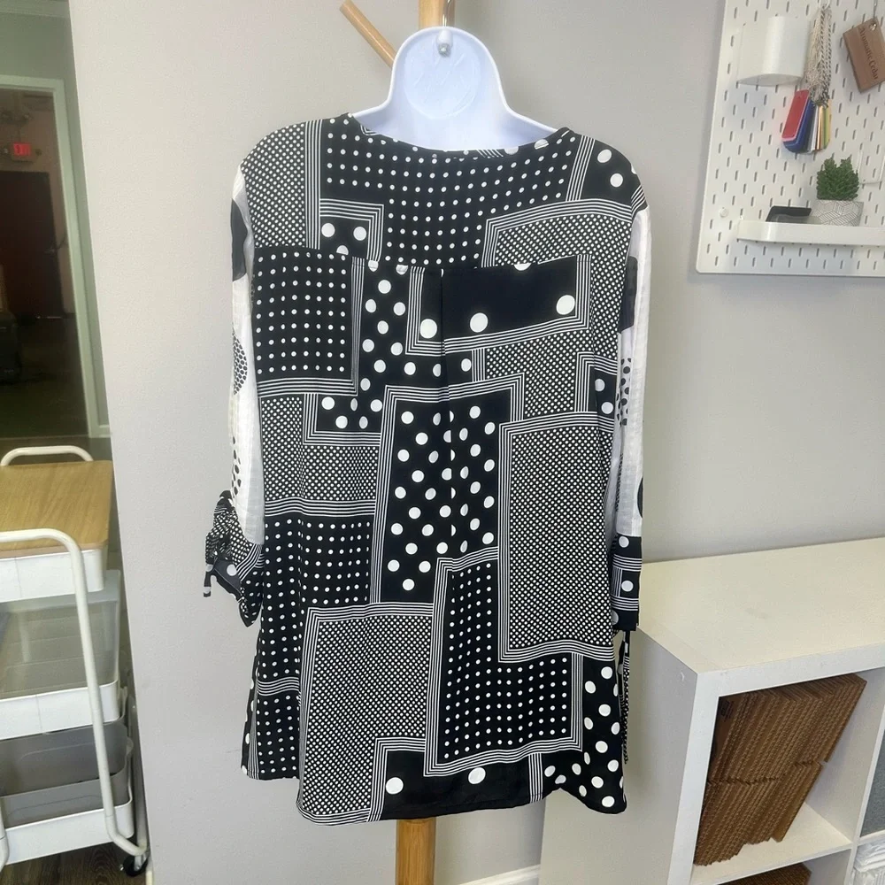NorthStyle Blouse Size XL Black 3/4 Sleeves Polka Dot Tunic - Picture 4 of 7
